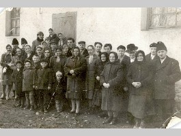 Avasújvárosi gyülekezet és szatmári vendégek 1968