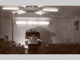 Az 1972-ben felújított imaház belseje